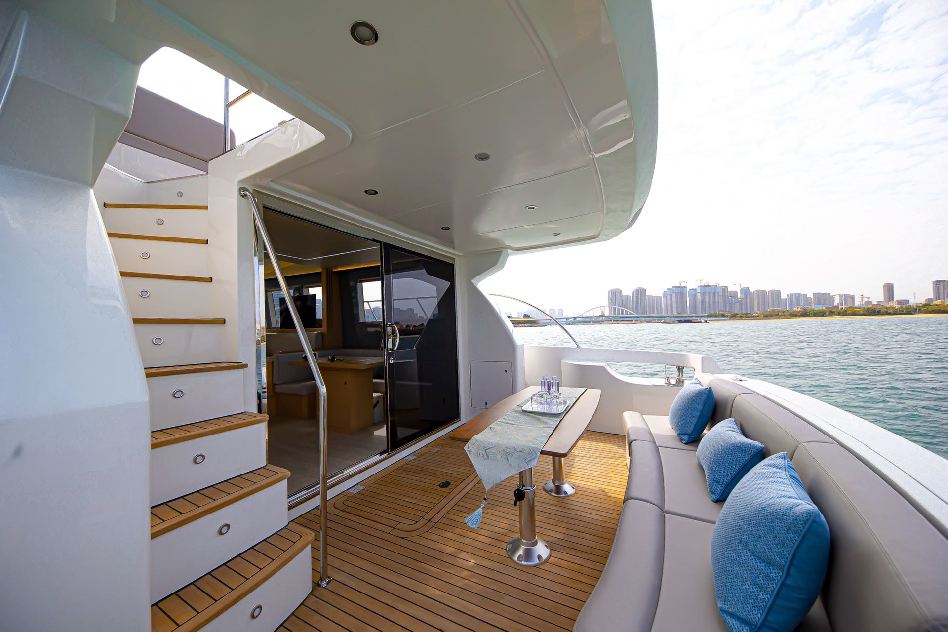 MOONOCEAN Flybridge 52 NEW